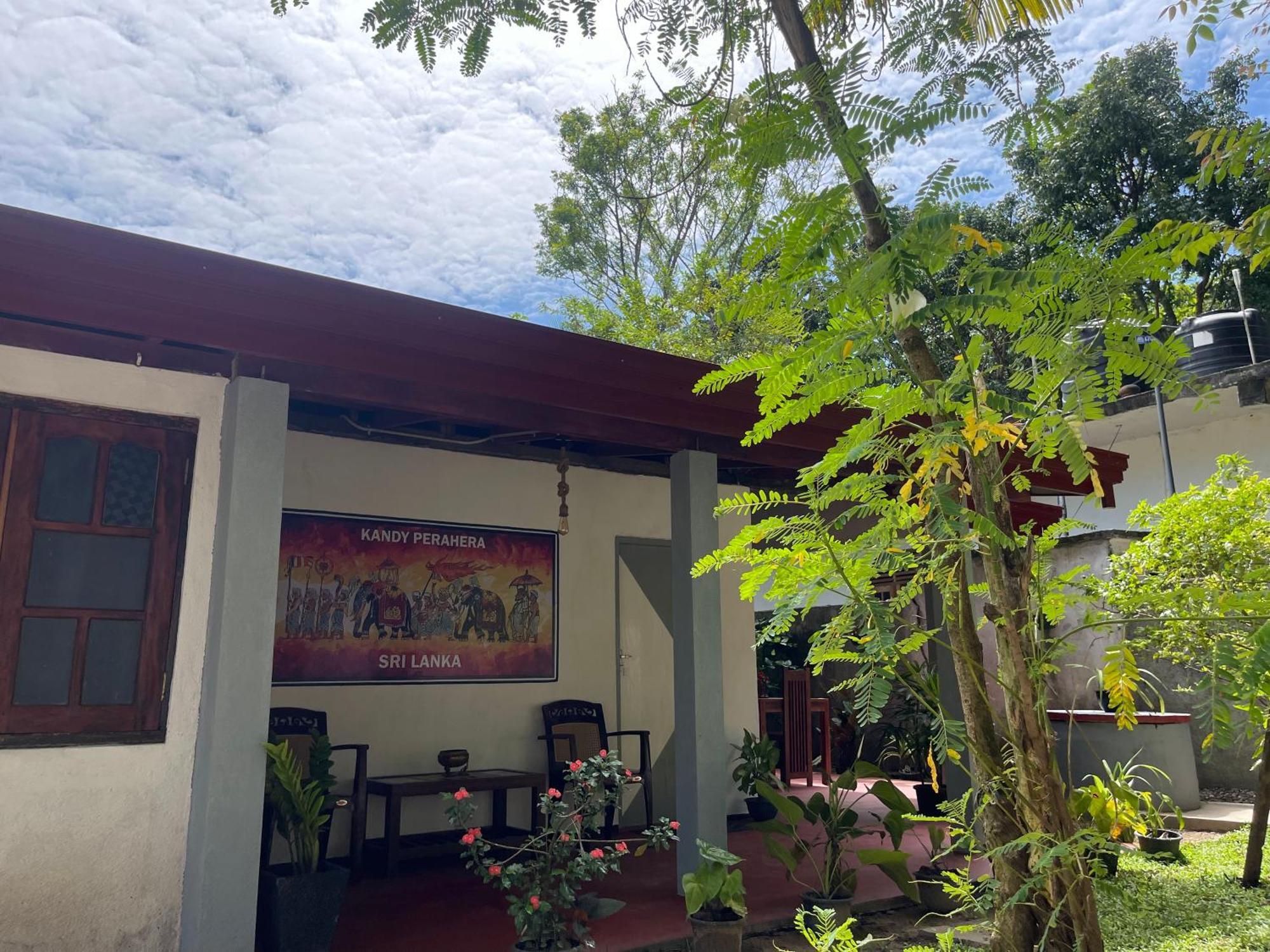 Ostello Surf Resort Ahangama Quarto foto